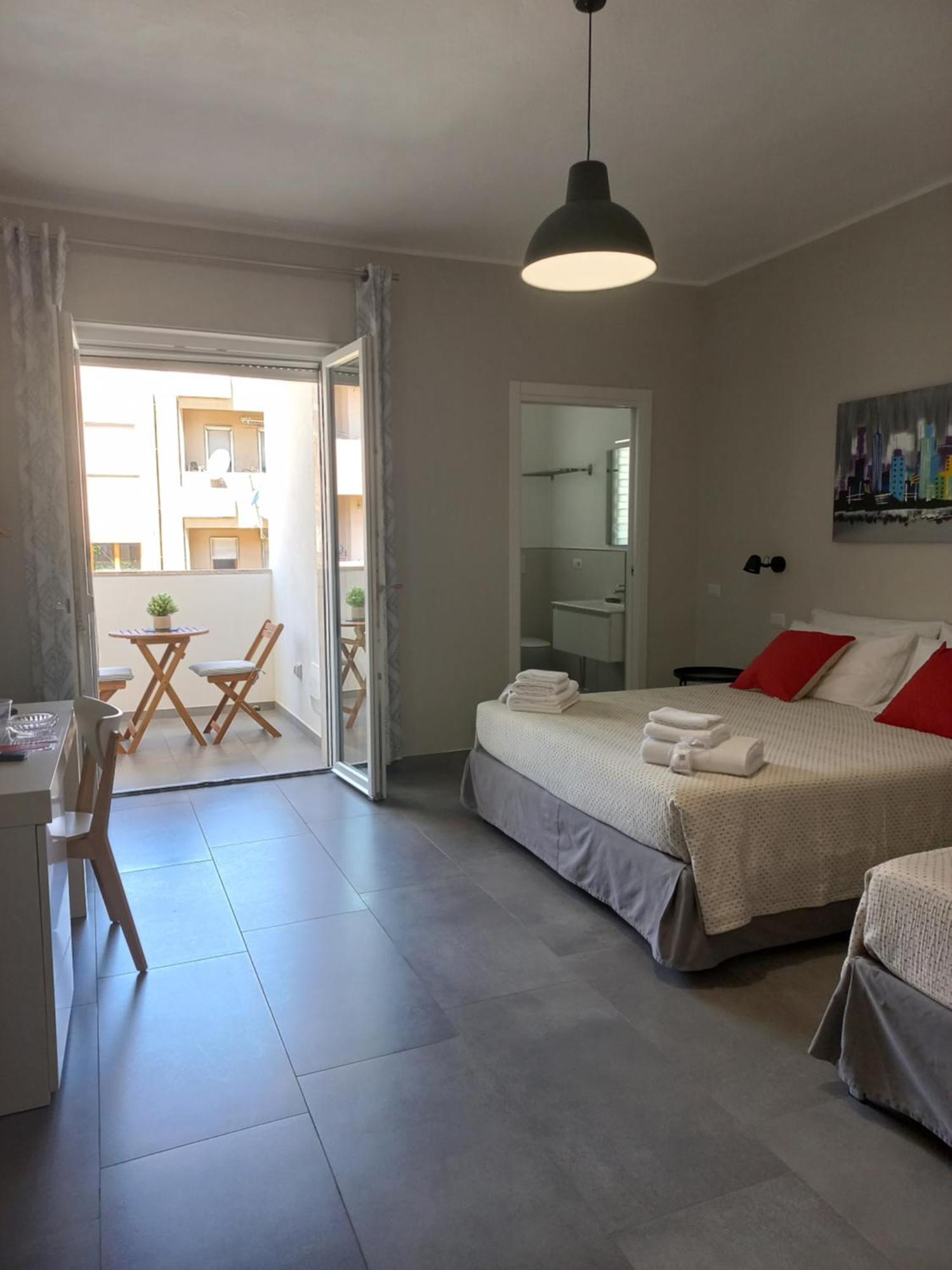 Viariva Rooms Cagliari Exteriör bild